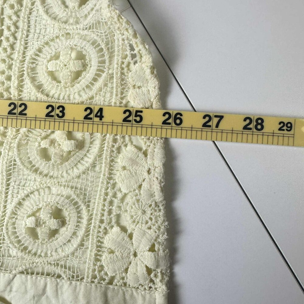 Mechant Cream Crochet Lace Button Front Shirt – Size M - Picture 8 of 8